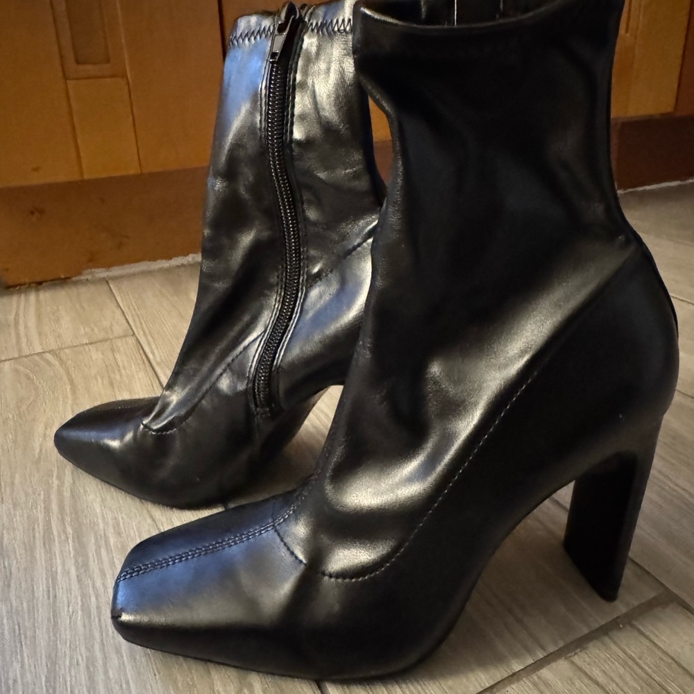 Zara Faux Leather Women's Ankle Boots